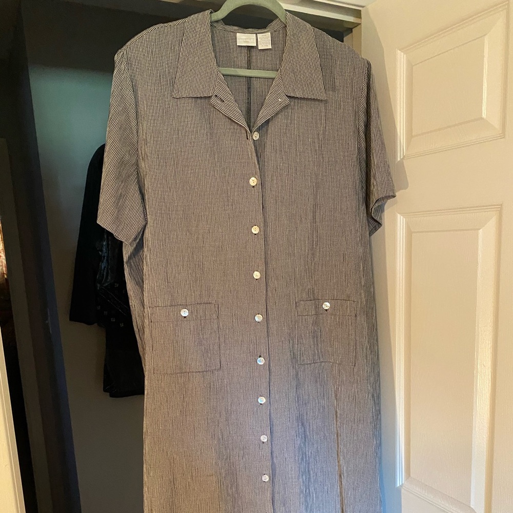 Career Shirt Dress.       0016